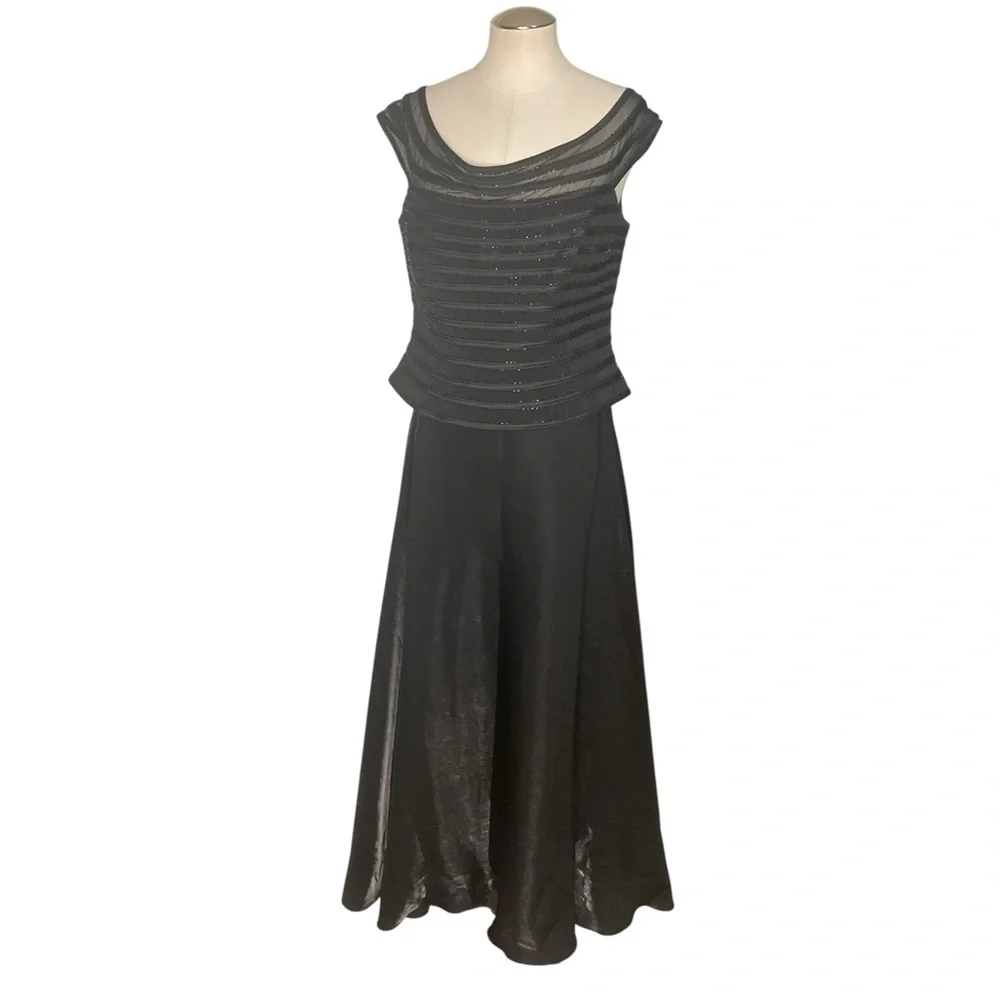 JS Collections Black Two Piece Evening Set Zip Top & Maxi Skirt Size 12 - Picture 3 of 13